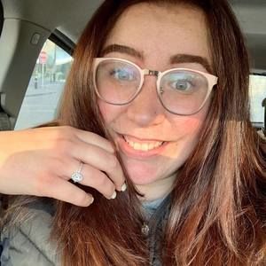 Meet your Posher, Hailey